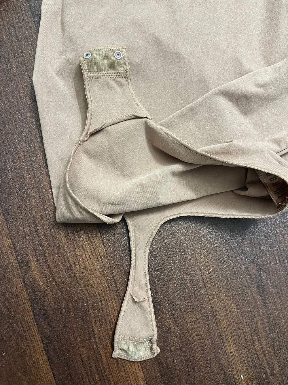 Skims NWOT - Bodysuit. Never Worn. Size S/M. - Picture 3 of 7